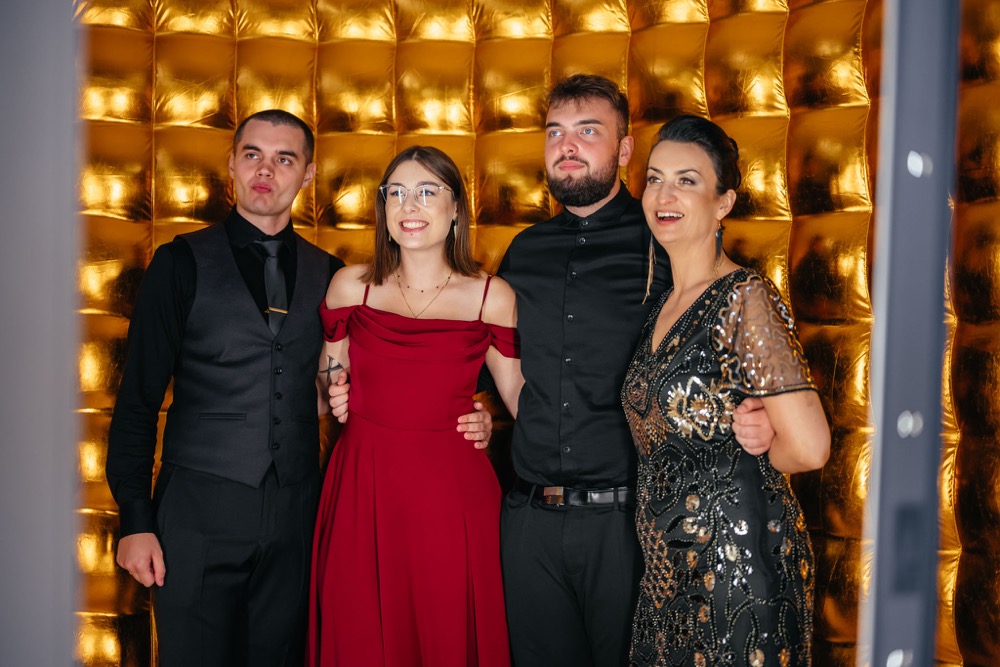 Fotobudka na przyjęciu weselnym